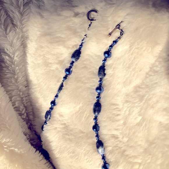 Sodalite, Pearl & Swarovski blue necklace - Picture 2 of 3